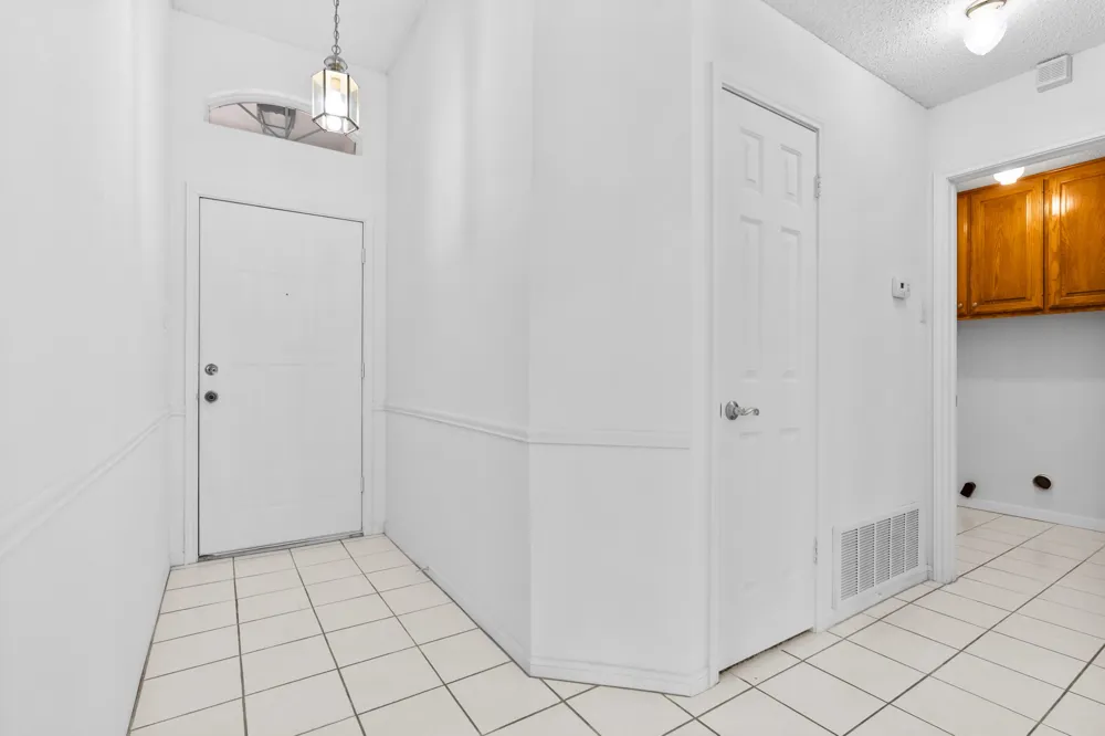 12187 Rolling Oaks Drive Whitney, TX 76692