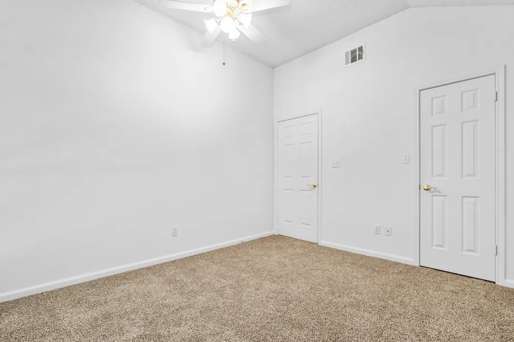 12187 Rolling Oaks Drive Whitney, TX 76692