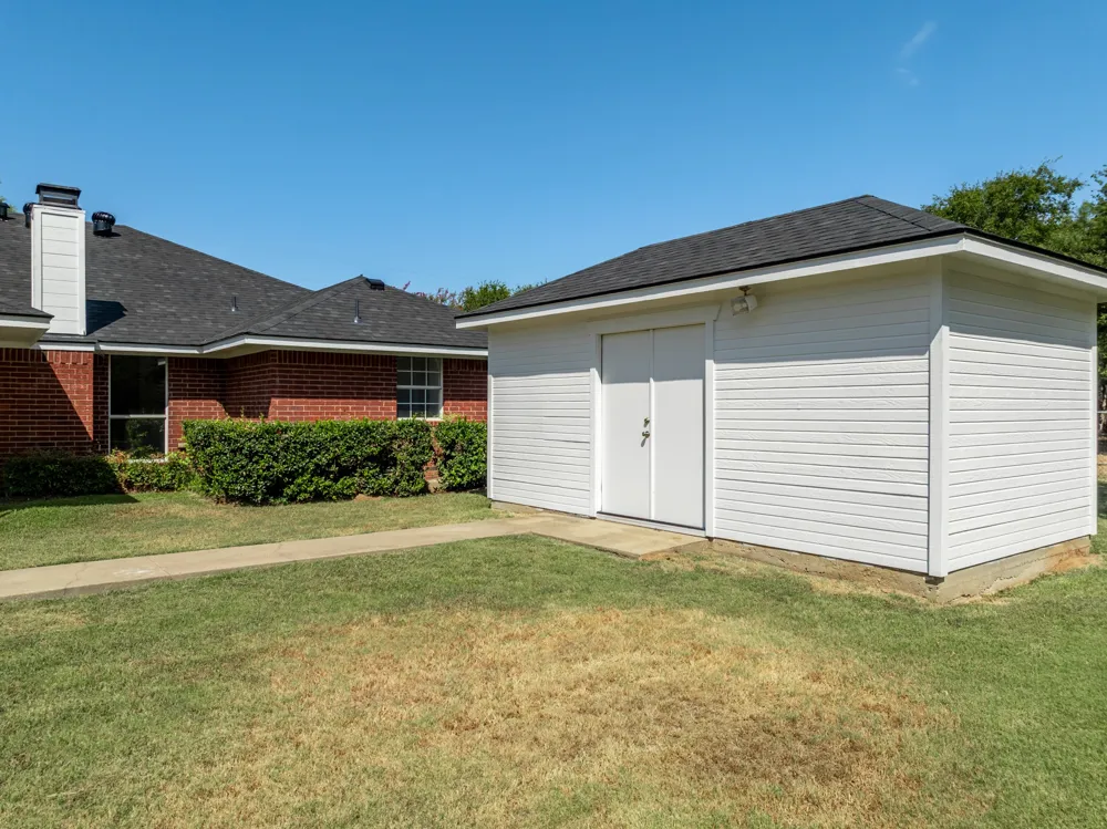 12187 Rolling Oaks Drive Whitney, TX 76692