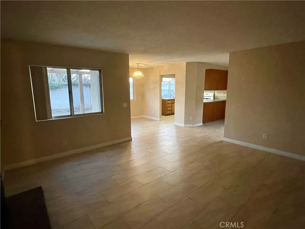3100 Jeannie Cmn Santa Ana, CA 92703