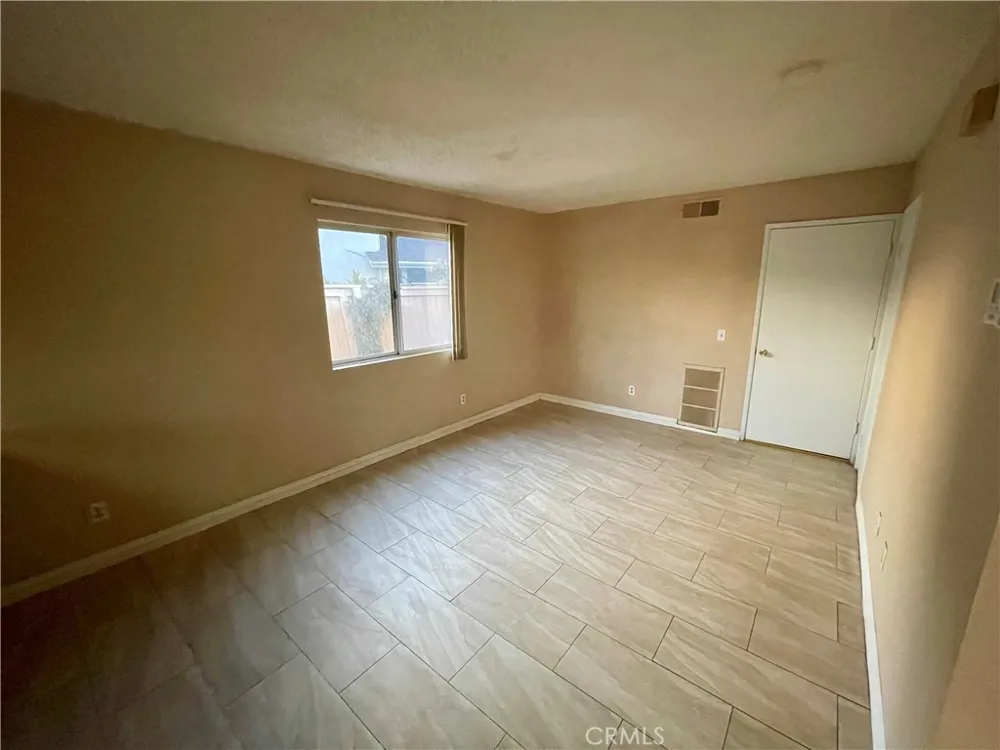 3100 Jeannie Cmn Santa Ana, CA 92703