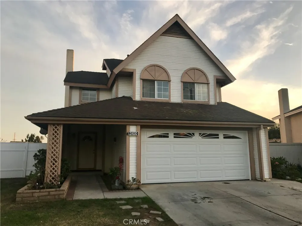 3100 Jeannie Cmn Santa Ana, CA 92703