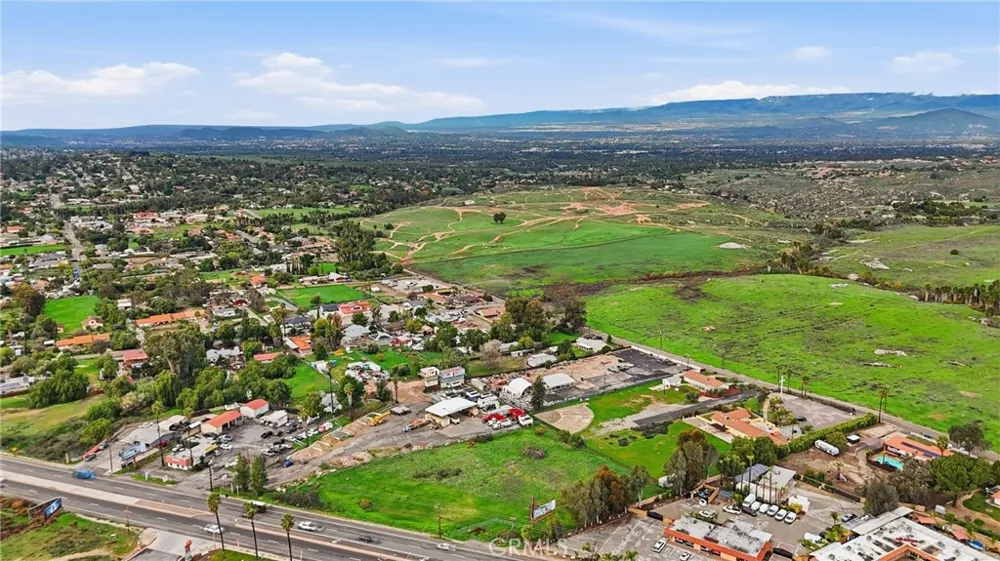 Van Buren Boulevard Riverside, CA 92508