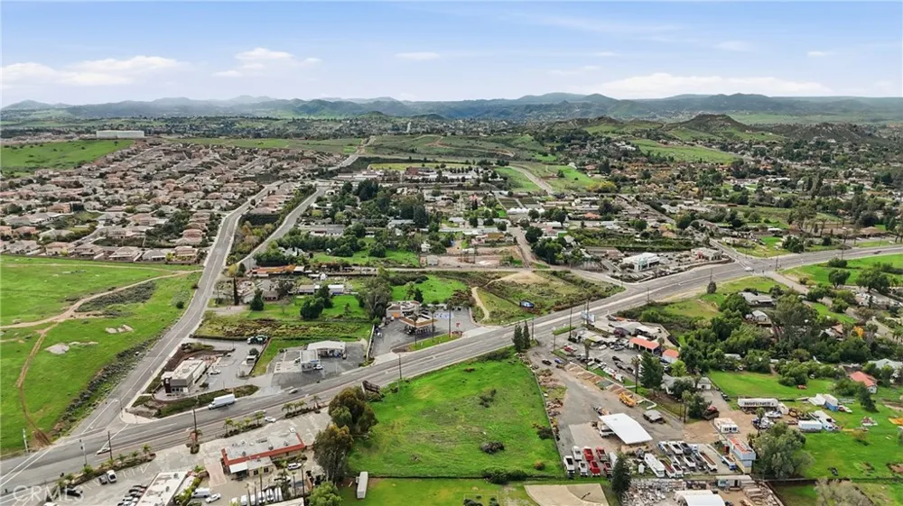 Van Buren Boulevard Riverside, CA 92508