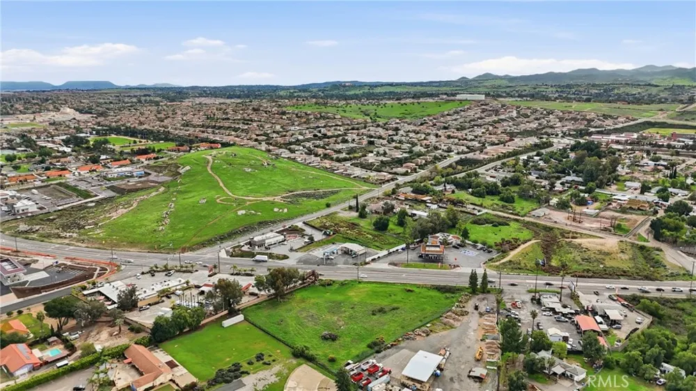 Van Buren Boulevard Riverside, CA 92508