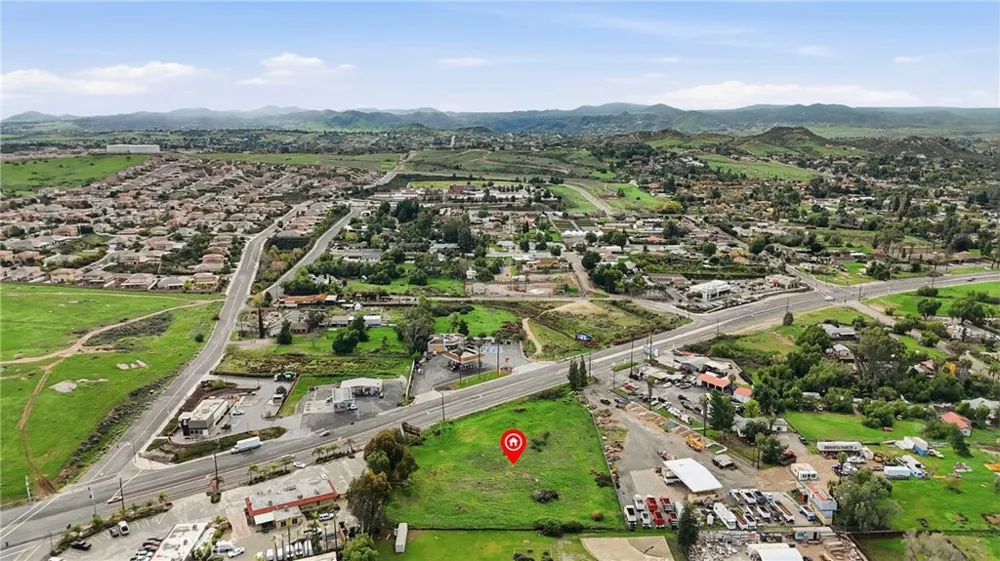 Van Buren Boulevard Riverside, CA 92508