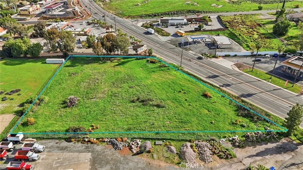 Van Buren Boulevard Riverside, CA 92508