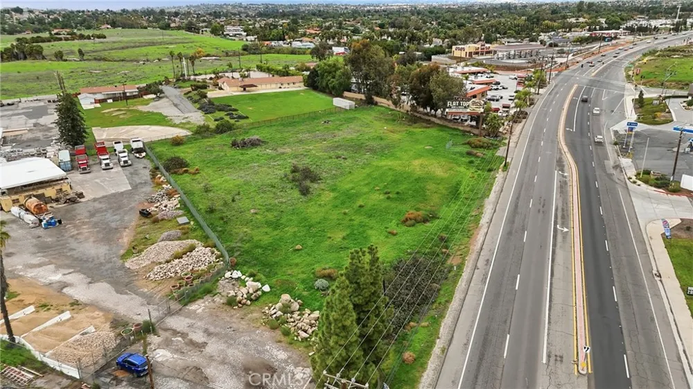 Van Buren Boulevard Riverside, CA 92508