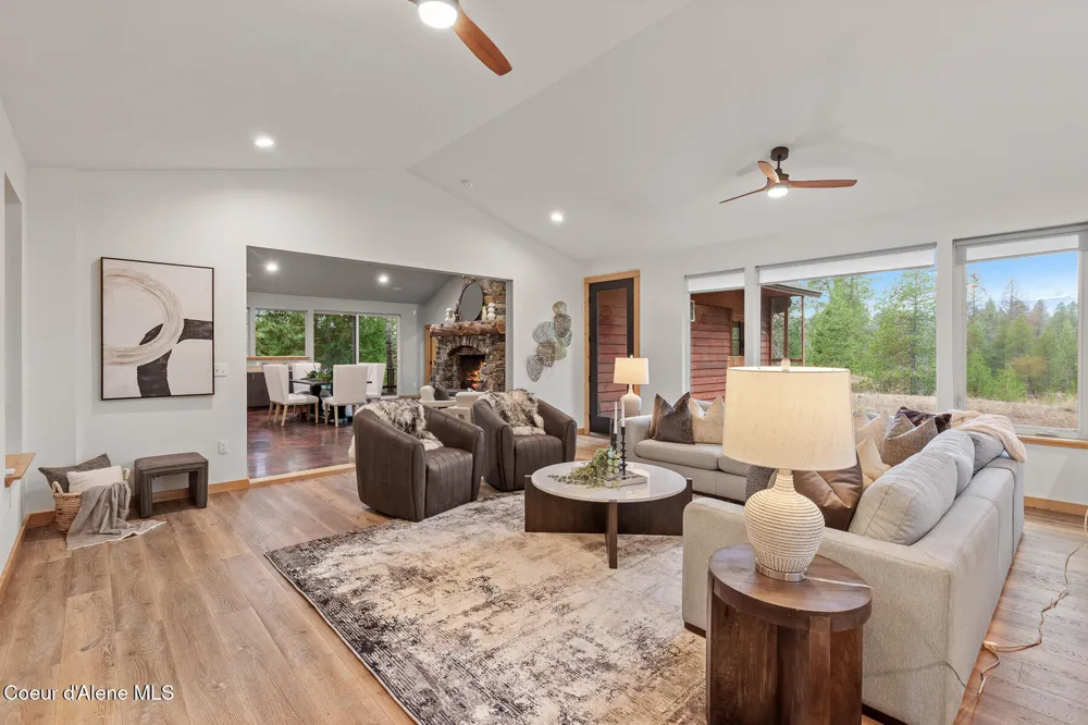 672 Hopkins Road Sandpoint, ID 83864
