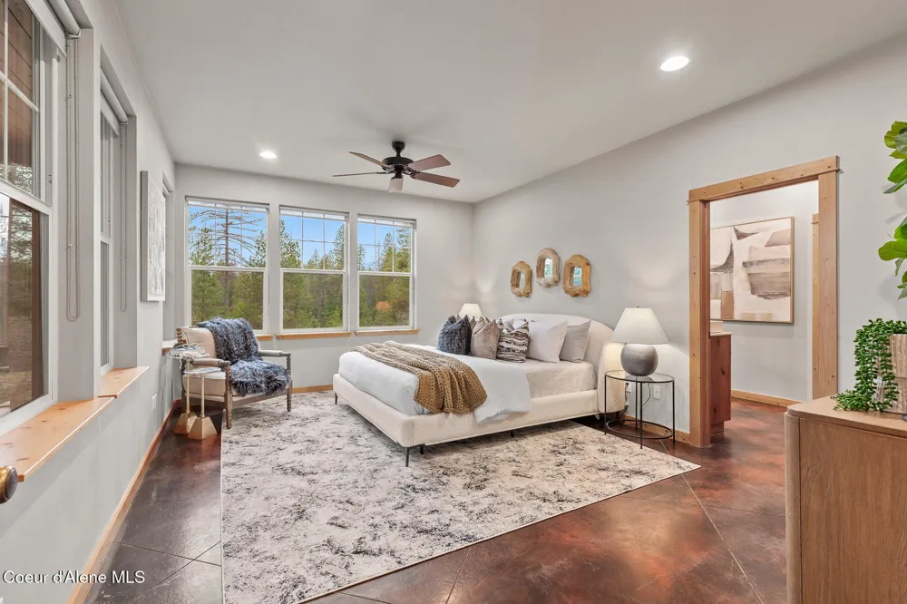 672 Hopkins Road Sandpoint, ID 83864