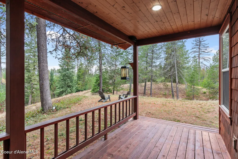 672 Hopkins Road Sandpoint, ID 83864