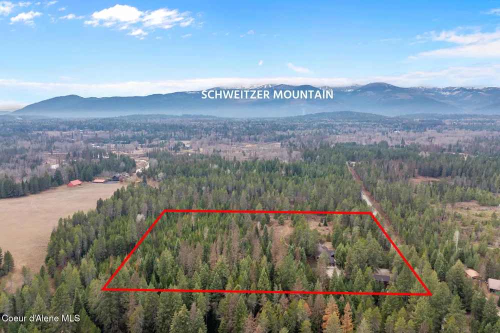 672 Hopkins Road Sandpoint, ID 83864