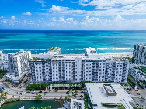 2301 Collins Ave #1425