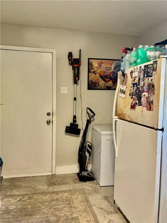 633 Tutt Avenue Taft, TX 78390