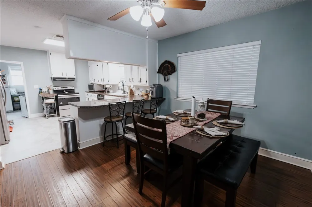 633 Tutt Avenue Taft, TX 78390