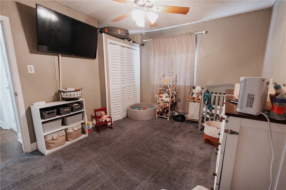 633 Tutt Avenue Taft, TX 78390