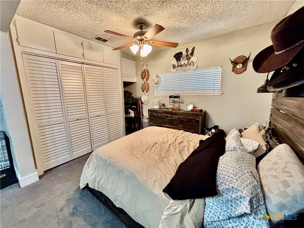 633 Tutt Avenue Taft, TX 78390