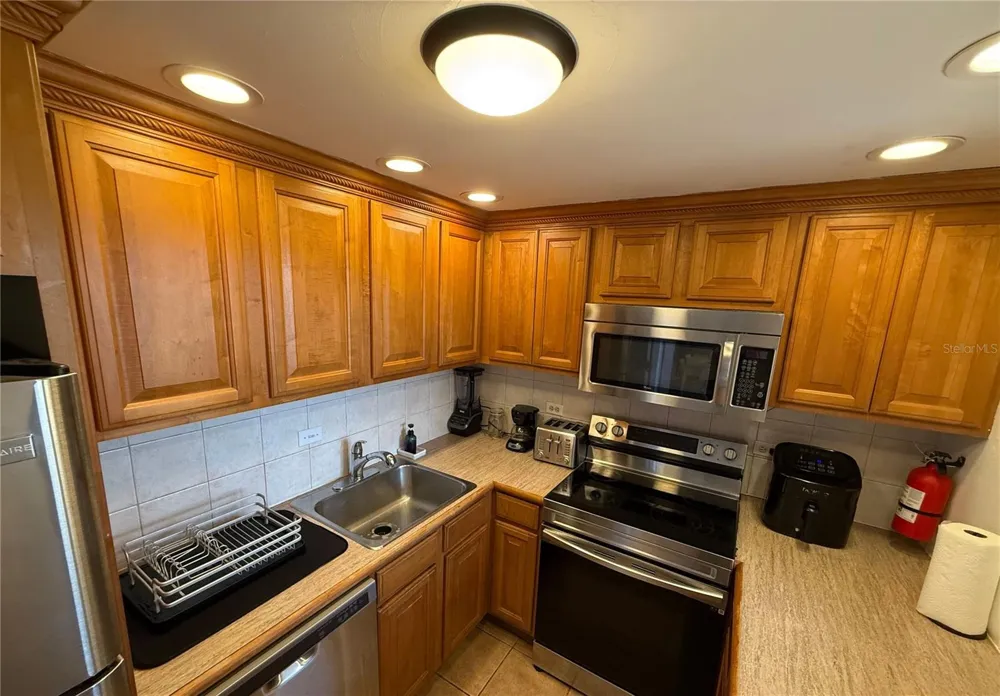999 HARBOURSIDE #999 Humacao, PR 00791