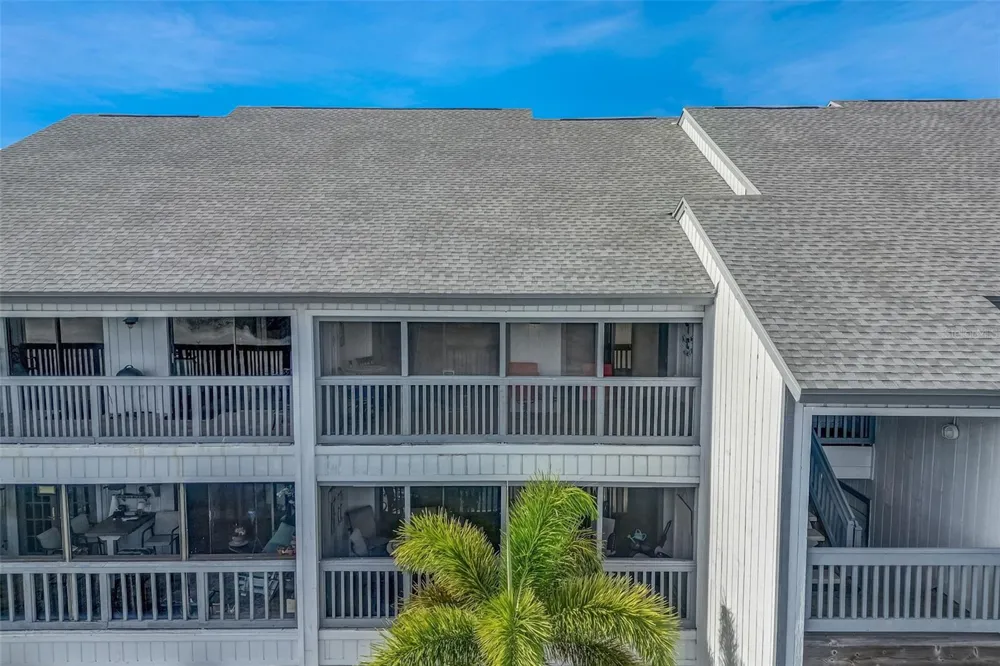 803 BAHIA DEL SOL DRIVE #B Ruskin, FL 33570