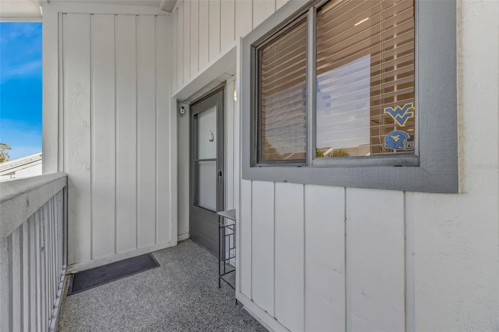 803 BAHIA DEL SOL DRIVE #B Ruskin, FL 33570