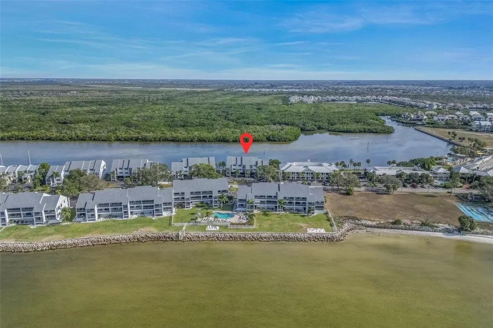 803 BAHIA DEL SOL DRIVE #B Ruskin, FL 33570