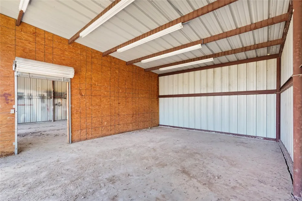 2111 Rigsby Avenue San Antonio, TX 78210