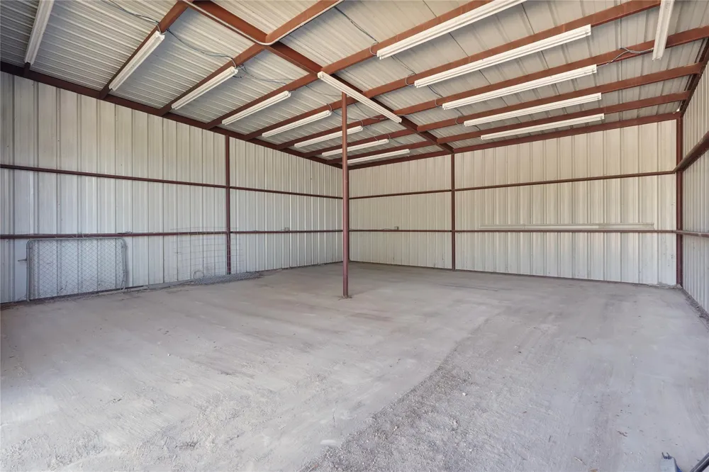2111 Rigsby Avenue San Antonio, TX 78210