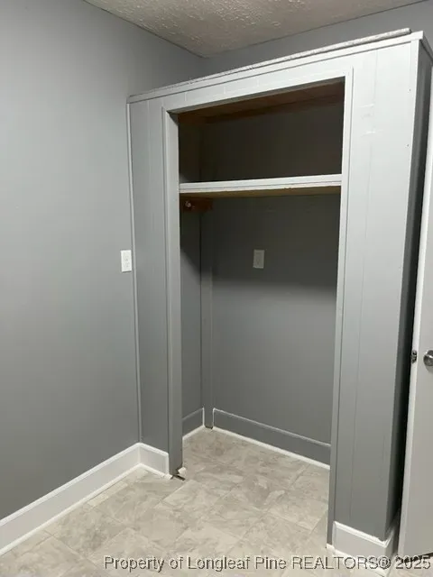 17061 Duncan Avenue Laurel Hill, NC 28351