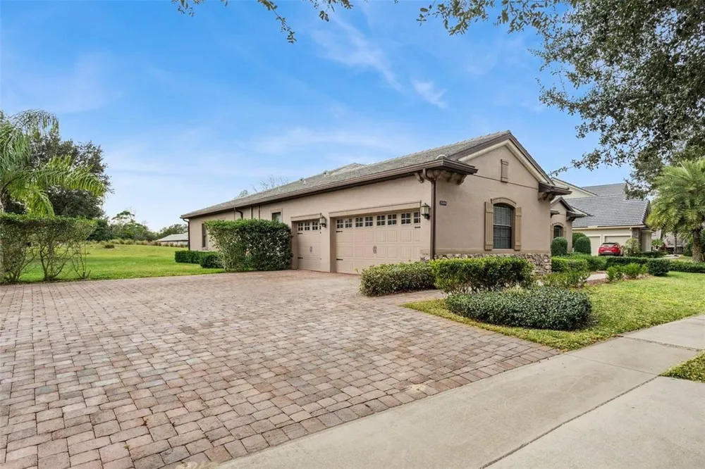25499 HAWKS RUN LANE Sorrento, FL 32776