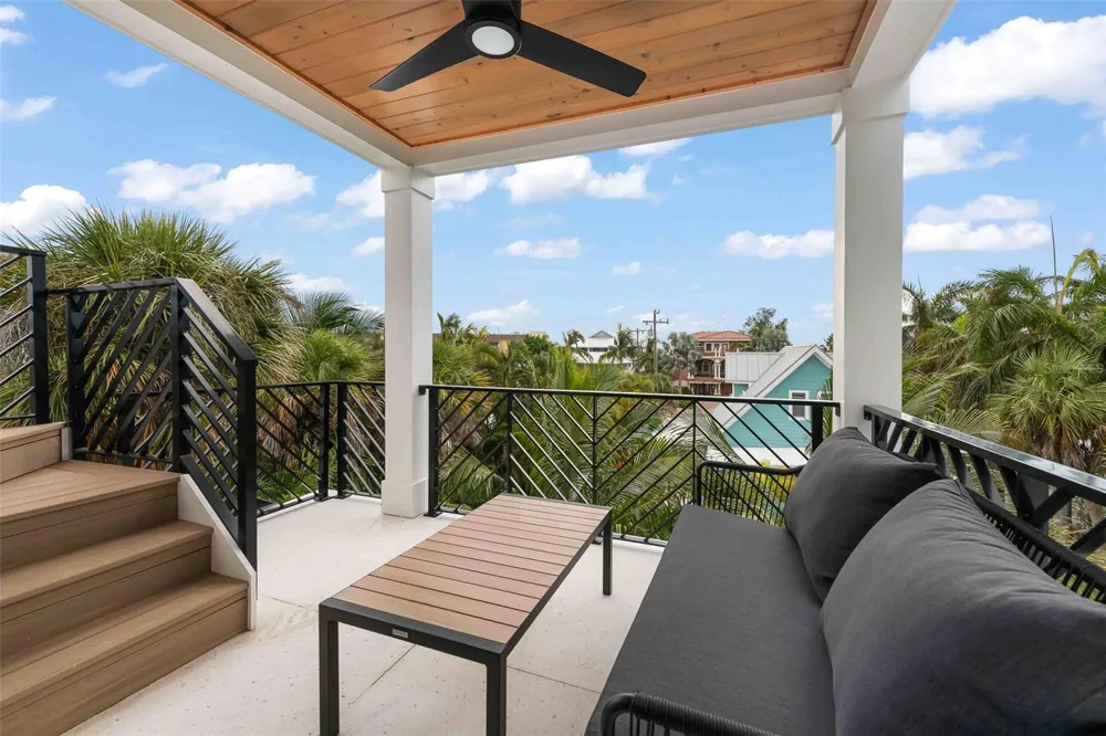5612 GUAVA STREET Holmes Beach, FL 34217