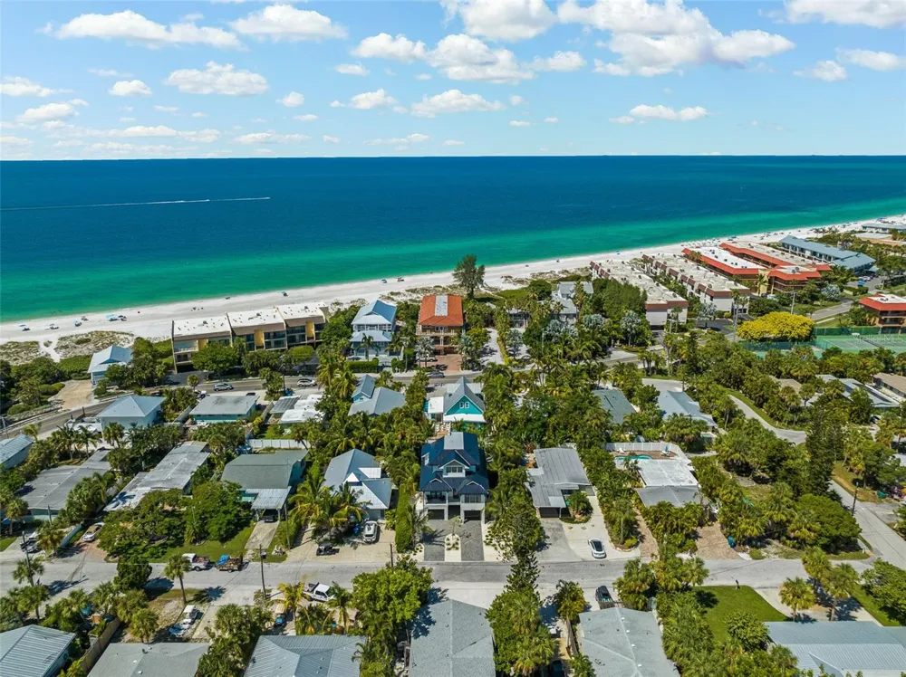 5612 GUAVA STREET Holmes Beach, FL 34217
