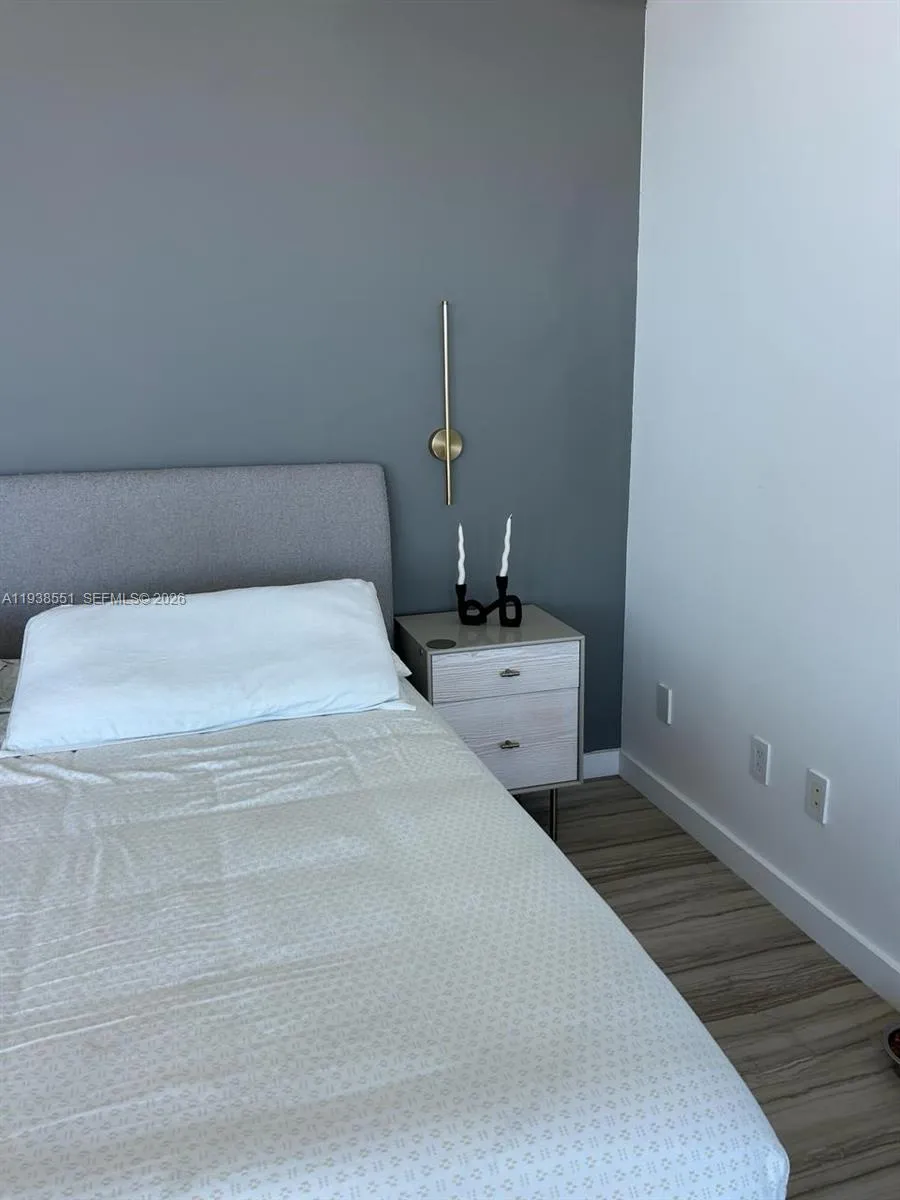 18975 Collins Ave #4705 Sunny Isles Beach, FL 33160
