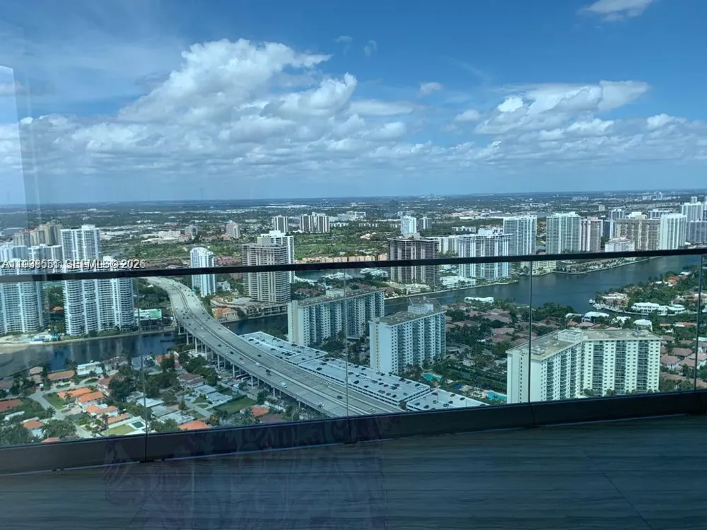 18975 Collins Ave #4705 Sunny Isles Beach, FL 33160