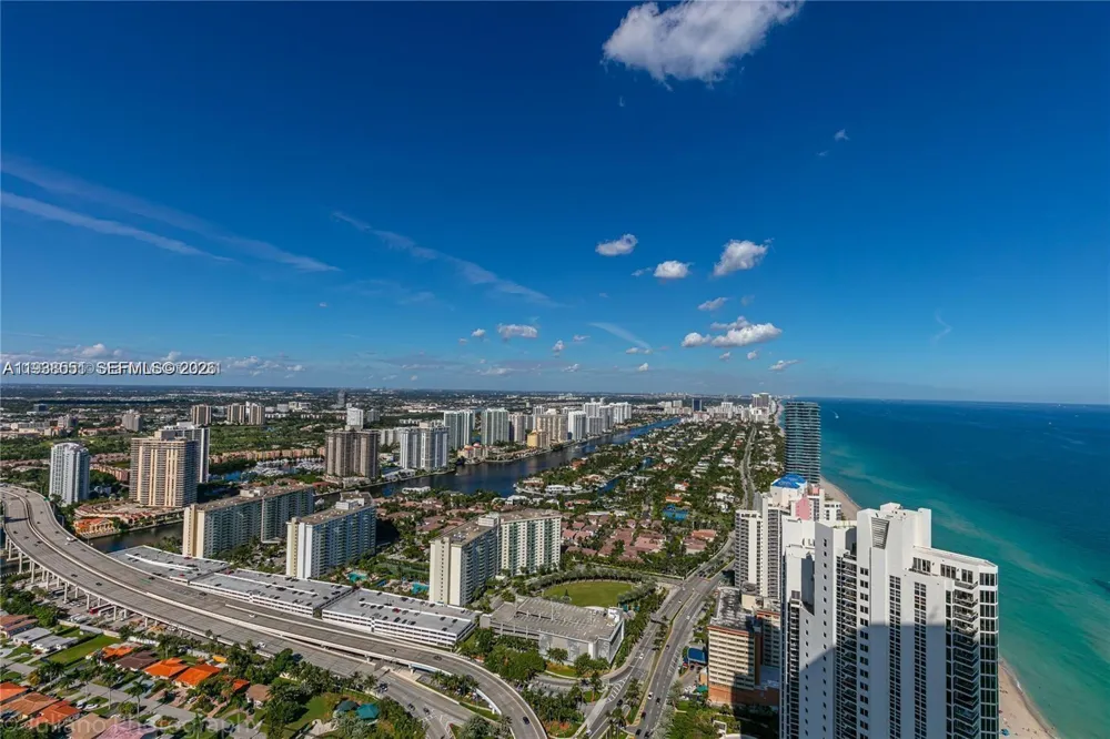 18975 Collins Ave #4705 Sunny Isles Beach, FL 33160