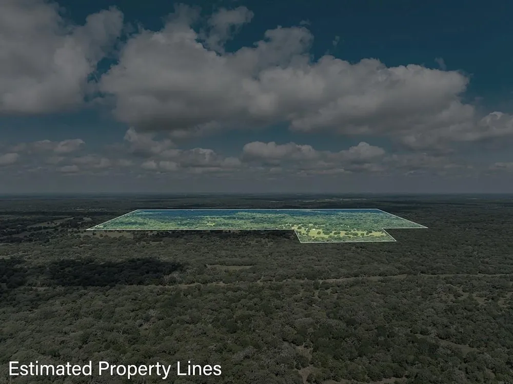 1561 County Road 154 Weimar, TX 78934