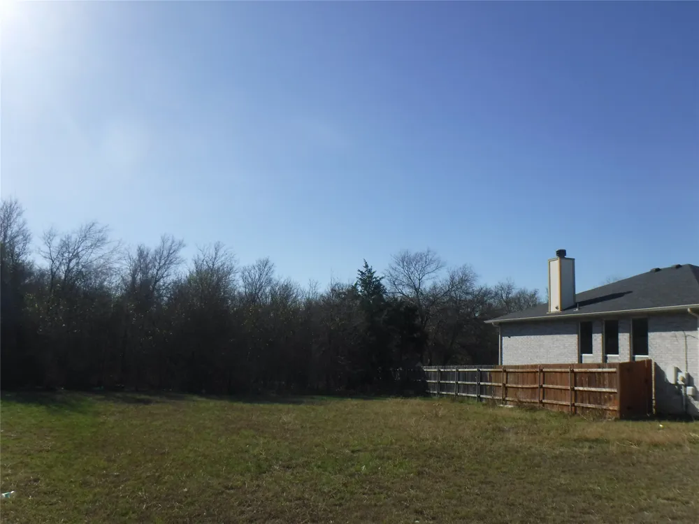 317 Gettysburg Loop Elgin, TX 78621