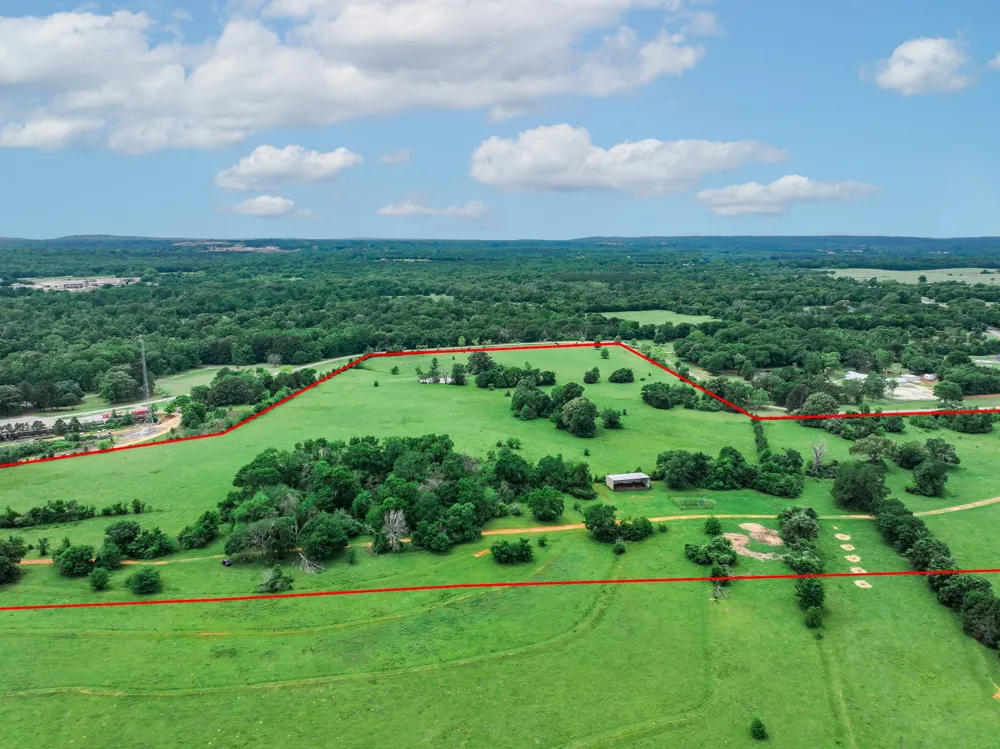3732 US Highway 84 Palestine, TX 75801