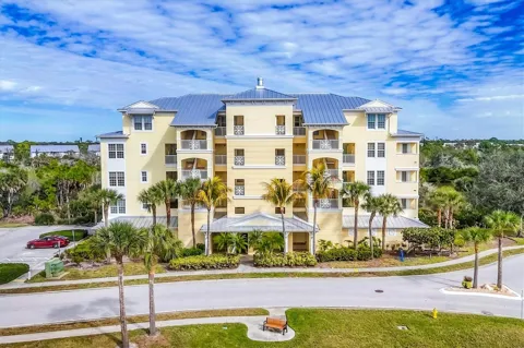 8571 AMBERJACK CIRCLE #402