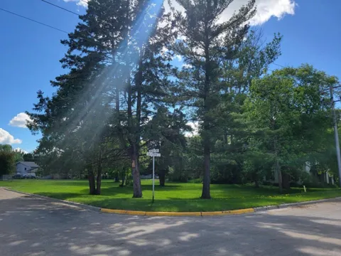 104 Frazee Avenue