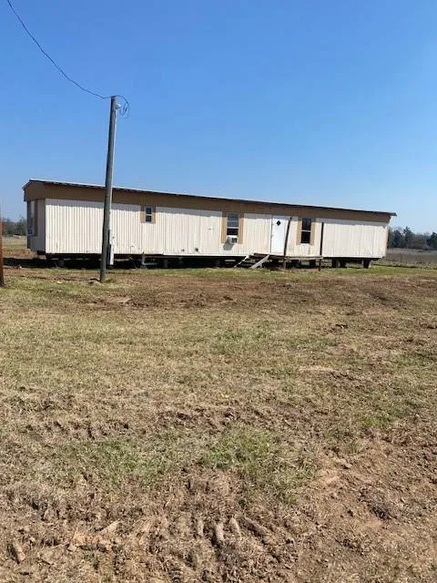 3284 County Road 117 Bedias, TX 77831