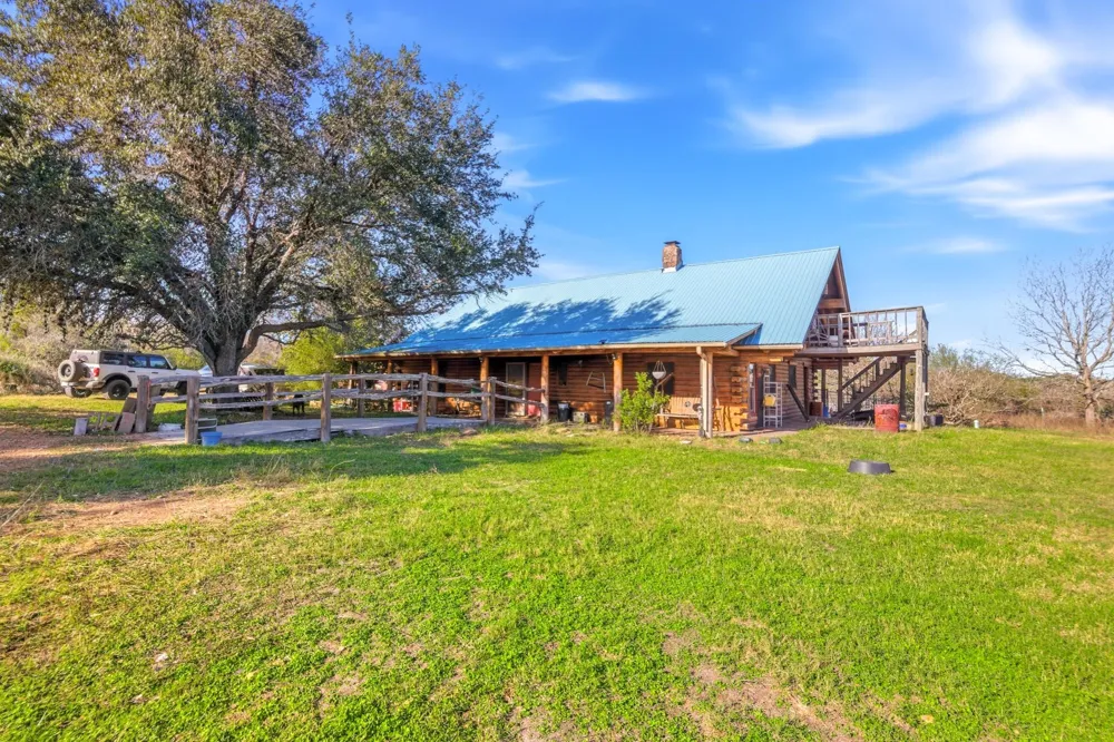 6347 Old Goliad Road Goliad, TX 77963