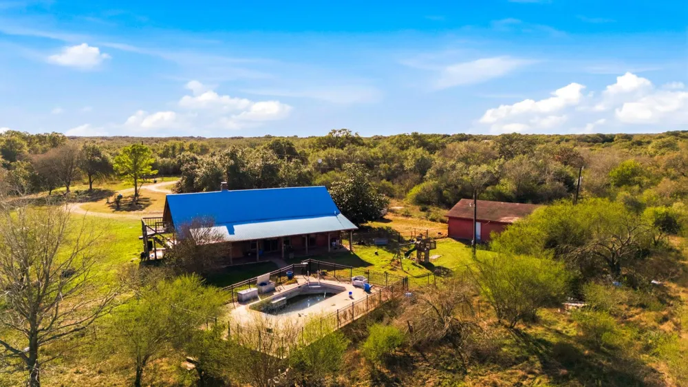6347 Old Goliad Road Goliad, TX 77963