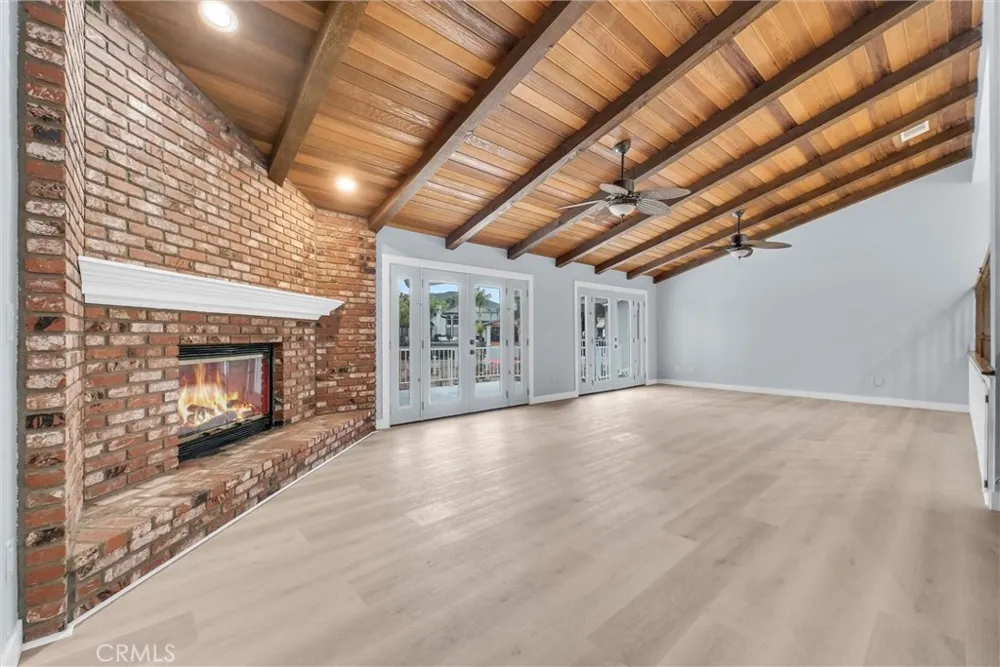 30279 Clear Water Canyon Lake, CA 92587