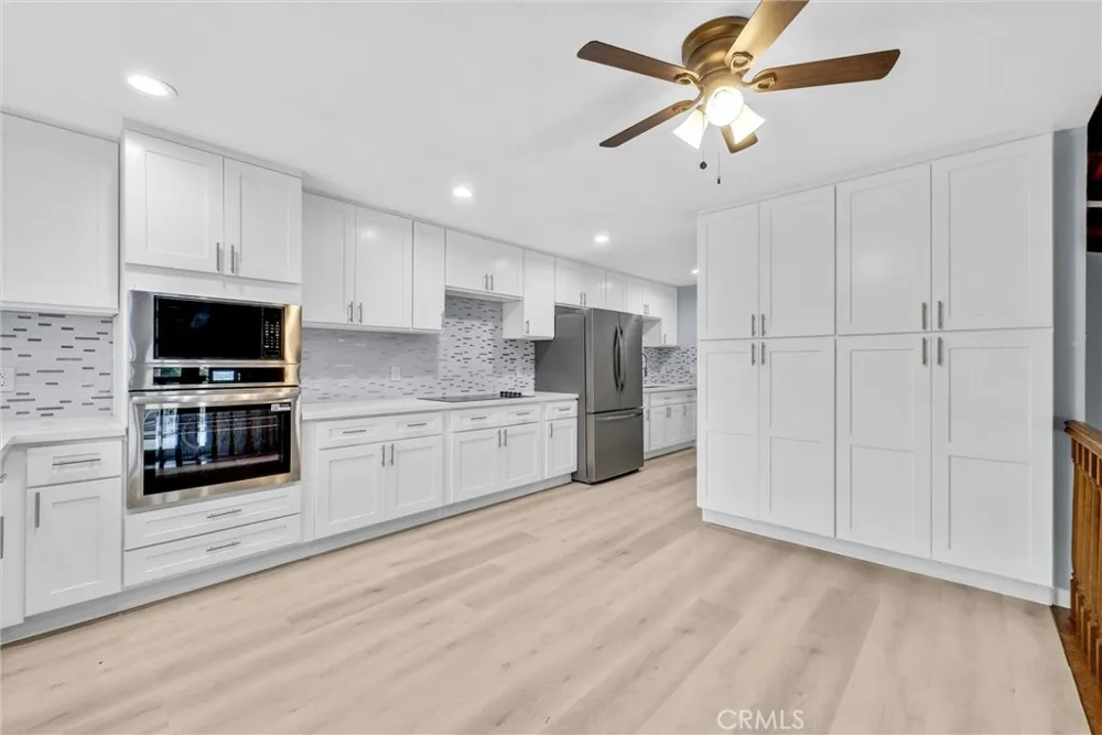 30279 Clear Water Canyon Lake, CA 92587