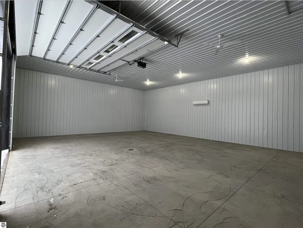 7461 Geronimo Trail Custer Township, MI 49615