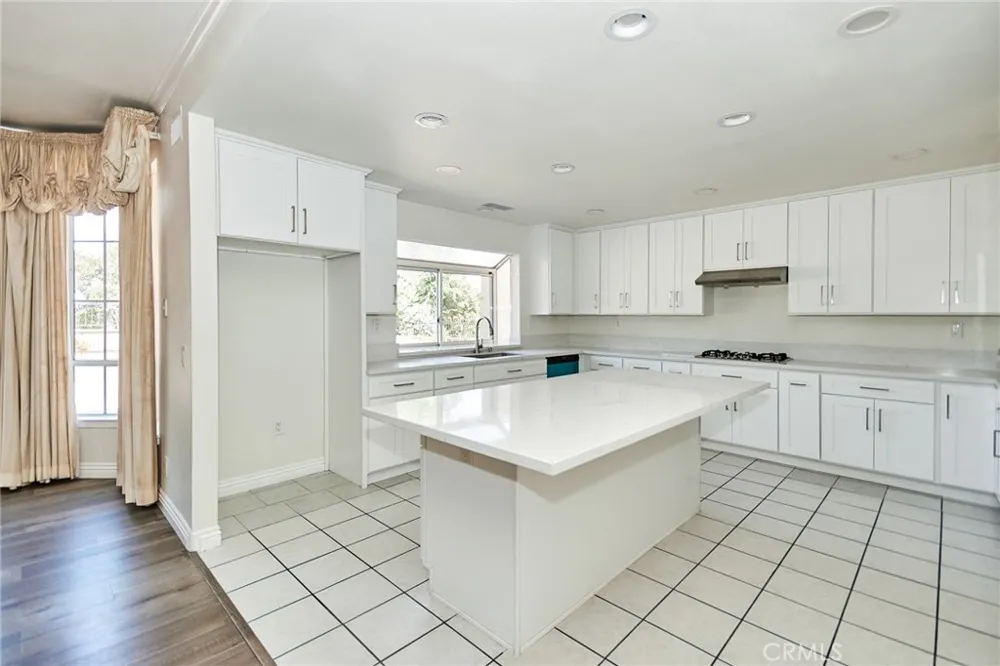 17611 Calle Barcelona Rowland Heights, CA 91748
