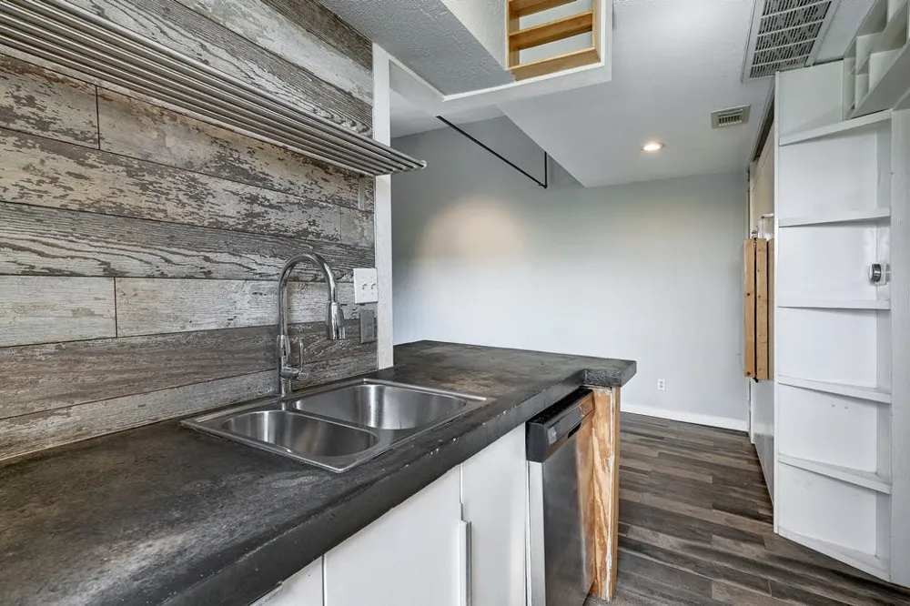6903 Deatonhill Drive #16 Austin, TX 78745
