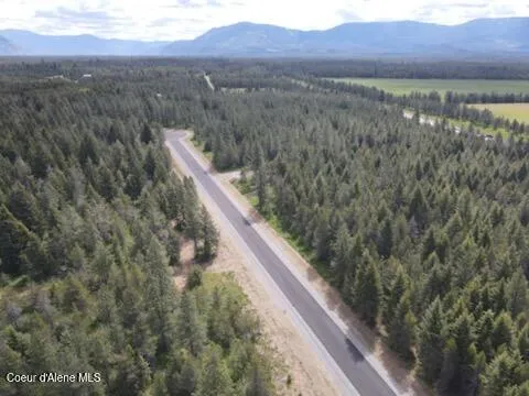 7824 E Autry Lane Athol, ID 83801