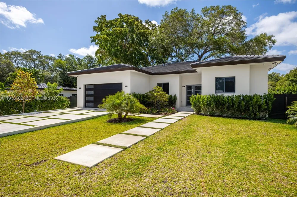 1030 NE 121st St Biscayne Park, FL 33161