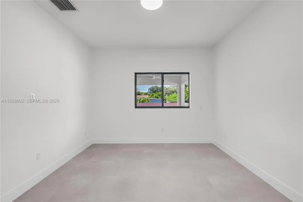 1030 NE 121st St Biscayne Park, FL 33161